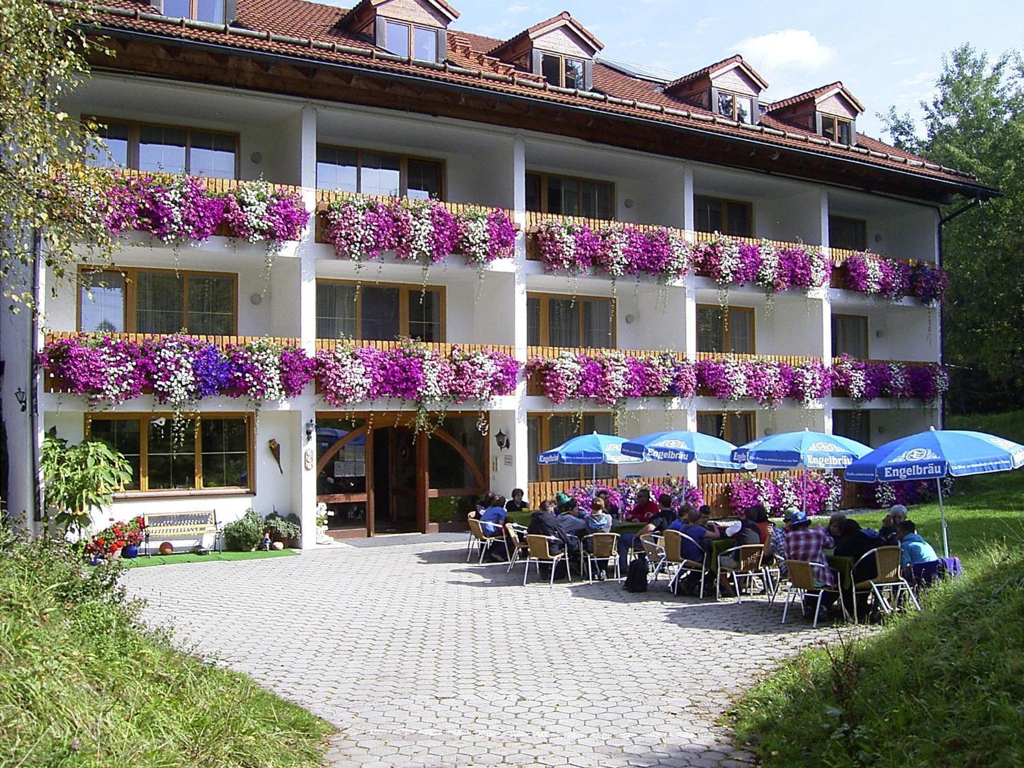Hotel Pfeiffermuehle Wertach Buitenkant foto